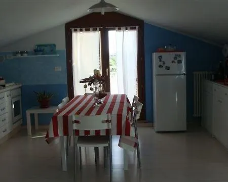 Hébergement de vacances Casa Roseto A Mare